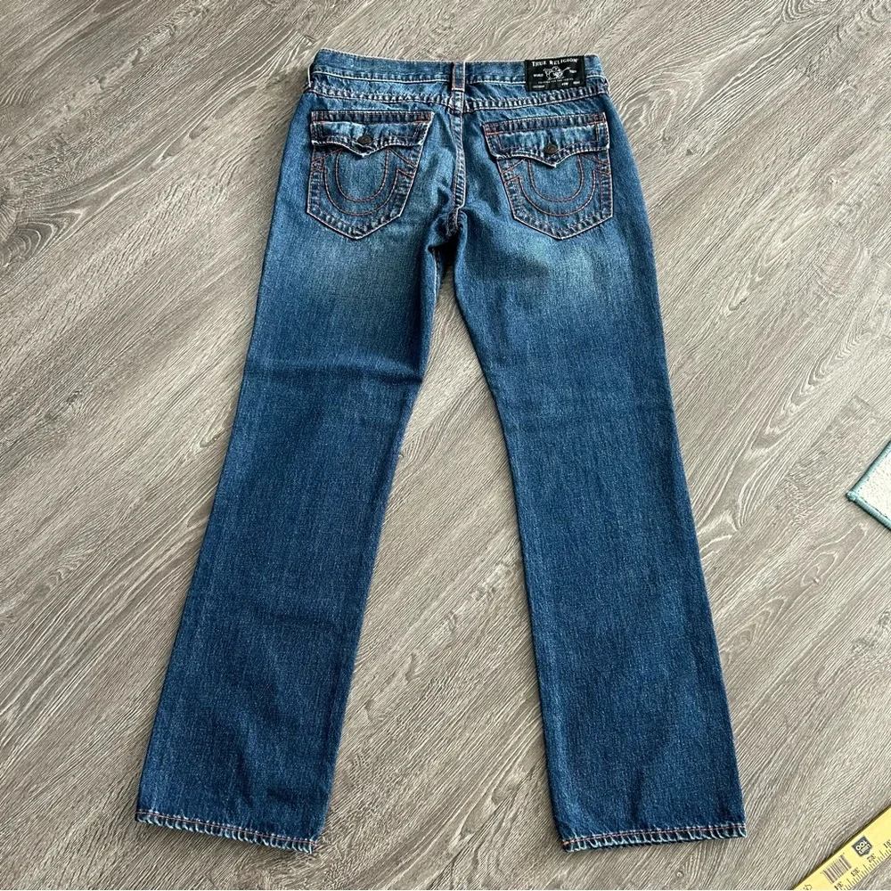 TRUE RELIGION RICKY RELAXED STRAIGHT JEANS